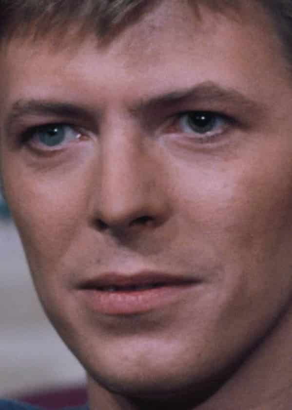 Celebrity weird facts, strange true stories about celebs, celeb facts that will make you rethink them forever, david bowie eyeball