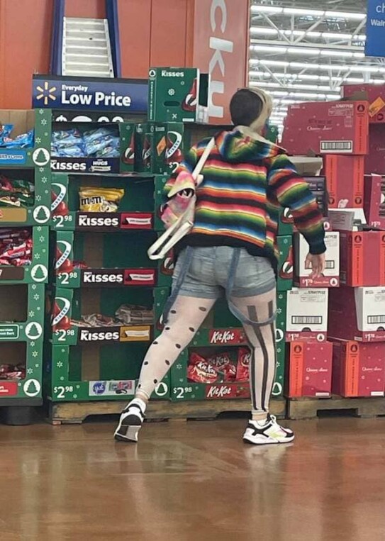 50-of-the-best-and-funniest-people-of-walmart-photos-of-all-time-this-year